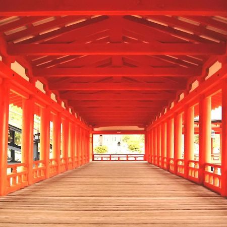Oyado Tsukiusagi Hatsukaichi Exterior foto