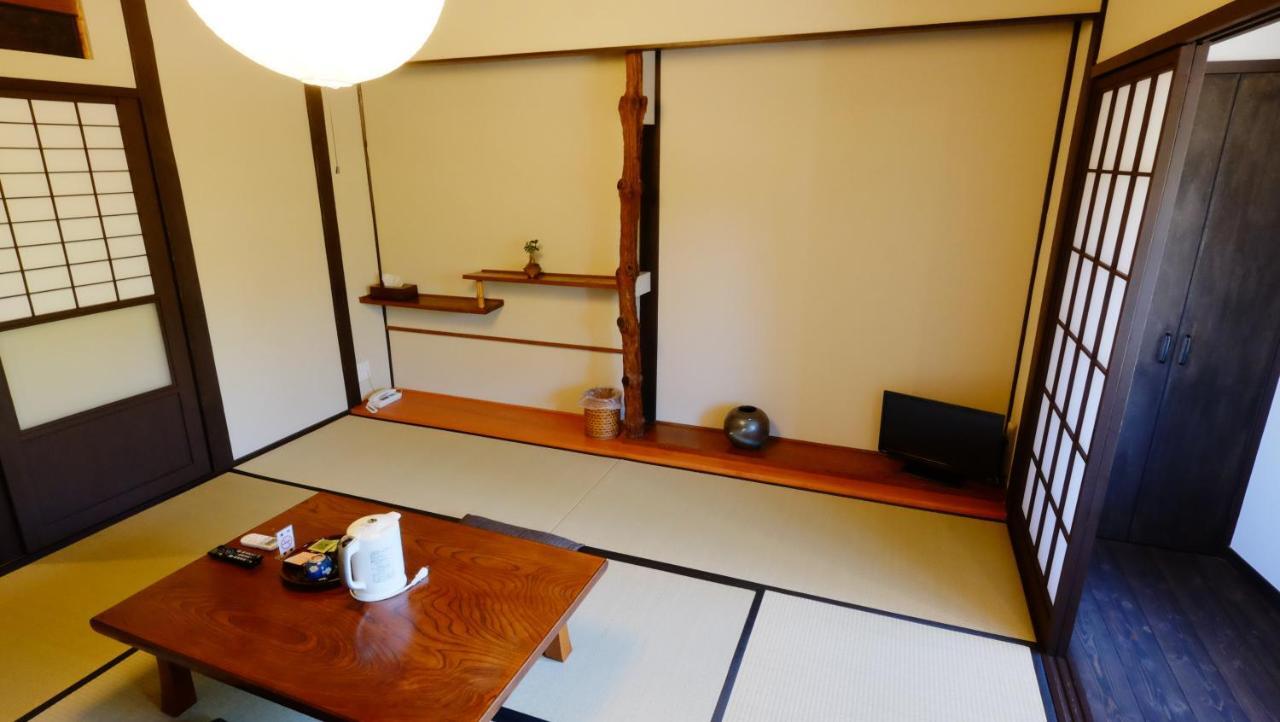 Oyado Tsukiusagi Hatsukaichi Zimmer foto